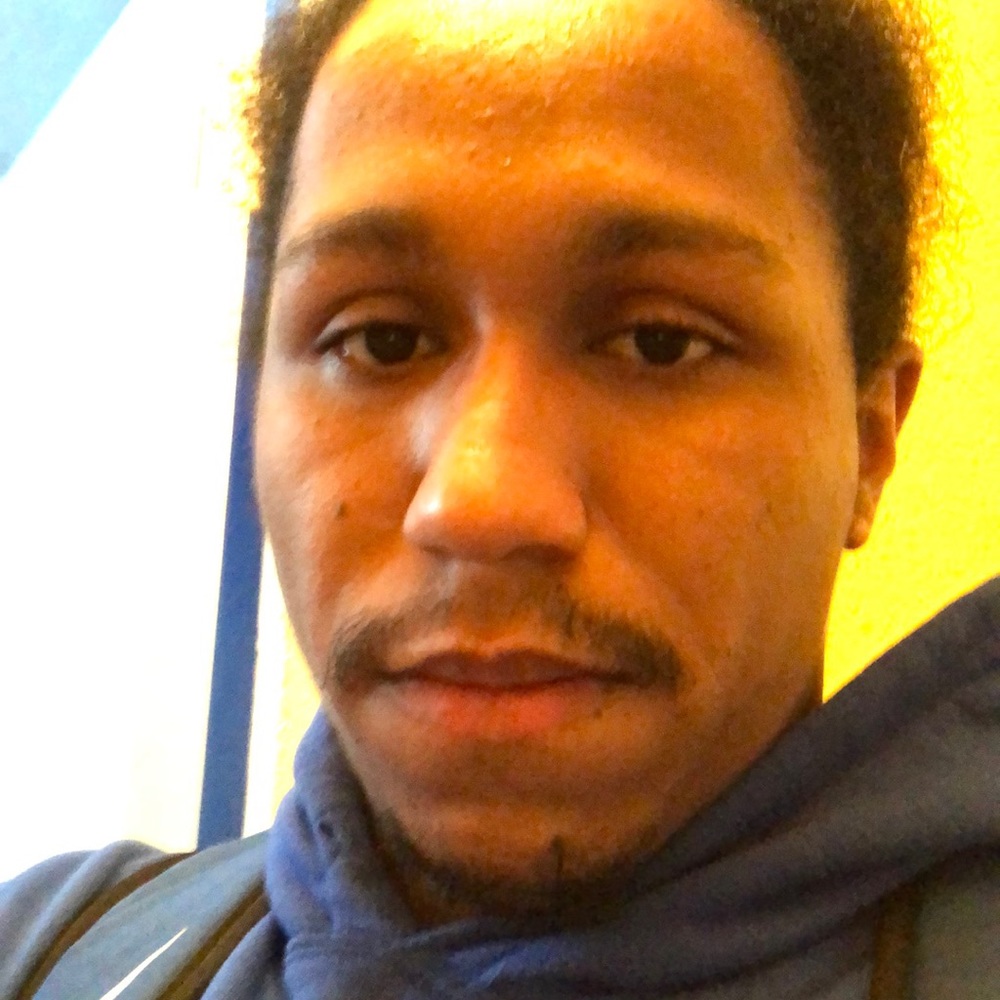 Meet your Posher, Javier